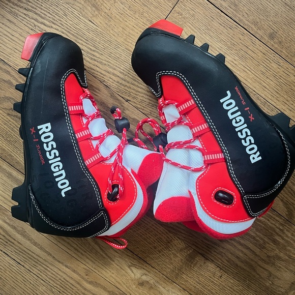 Cross country ski boots - Picture 1 of 3